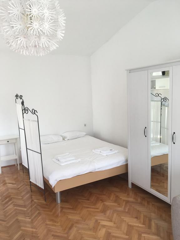 Centre Apartment Bozava Exterior photo